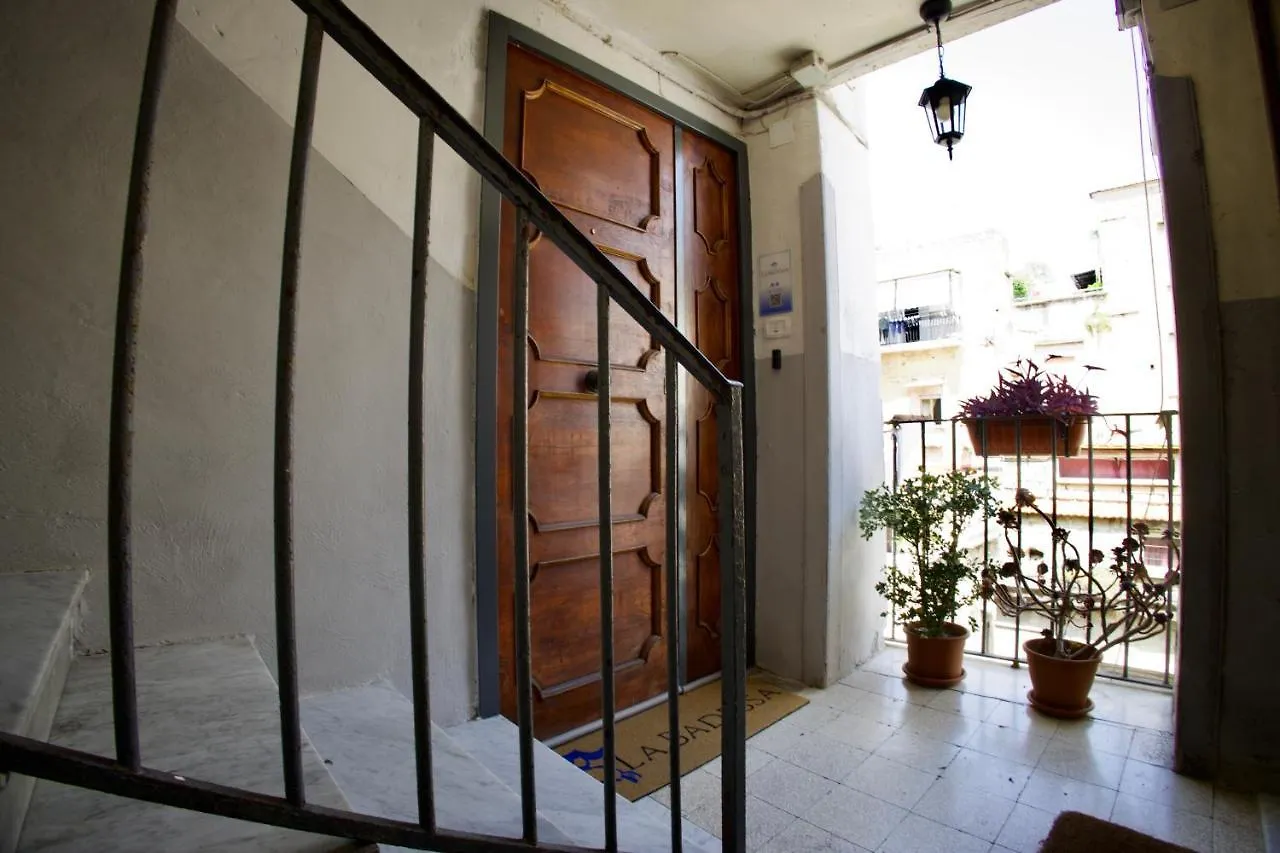 Apartment La Badessa Home Naples Italy